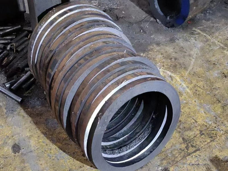 凤凰30CrMo无缝钢管切割